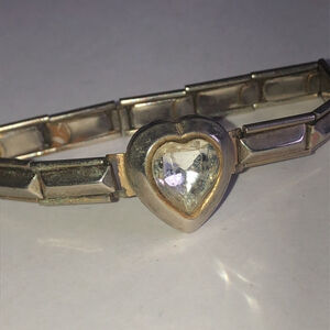 Vintage Petite Stretch Gold Tone Heart Bracelet